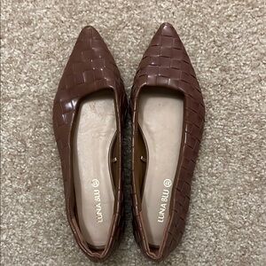 Women's Brown Woven Flats